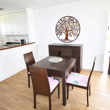 El Tridente Apartment *